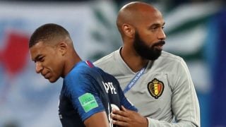 Mbappé y Thierry Henry en el Mundial de Rusia. (GETTY)