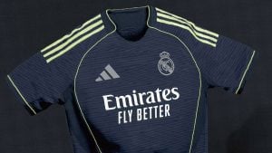 La segunda camiseta del Real Madrid para la temporada 2025-26. (Footy Headlines)