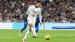 Bellingham lanza el penalti ante el Getafe. (Getty)