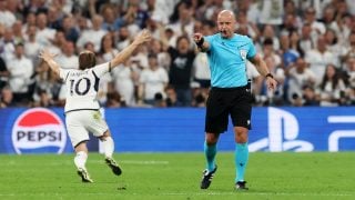 Marciniak pitando el Real Madrid-Bayern de la temporada pasada. (Getty)