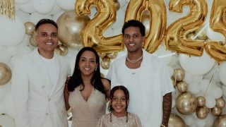 Rodrygo despidió el año con su familia. (@rodrygogoes)