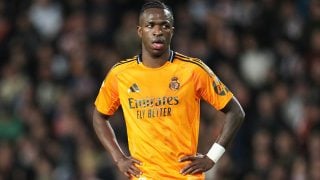 Vinicius, durante el Valencia-Real Madrid en Mestalla. (Getty)