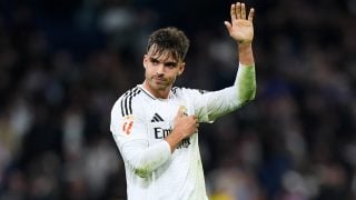 Asencio, durante un partido con el Real Madrid. (Getty)