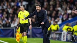 Simeone, durante el partido contra el Real Madrid. (EP)