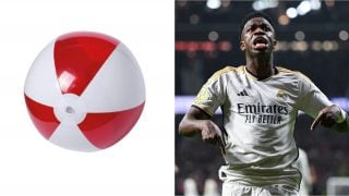 El balón de playa que vende el Atlético y Vinicius. (Atlético y Getty)