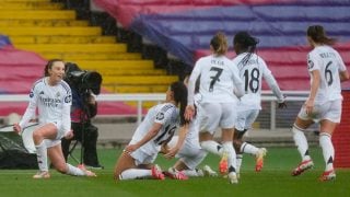 Caroline Weir celebra uno de los goles al Barcelona. (EFE)