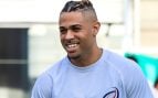 Mariano en su llegada a la concentración de la selección de República Dominicana. (@sedofutbol)