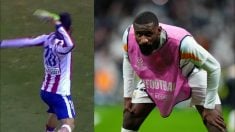 A la izquierda la imagen de Arda Turan lanzando una bota y a la derecha Antonio Rüdiger.