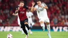 Pablo Maffeo ante Mbappé. (Getty)