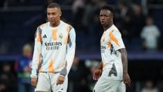 Mbappé y Vinicius, antes de un partido con el Real Madrid. (Getty)