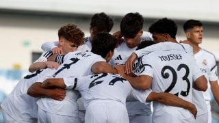 Los jugadores del Castilla celebran la victoria. (Real Madrid)
