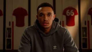 Alexander-Arnold ha comunicado su marcha del Liverpool a través de un vídeo.
