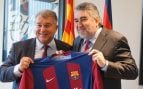 José Manuel Rodríguez Uribes, presidente del CSD de Pedro Sánchez, junto a Joan Laporta. (CSD)