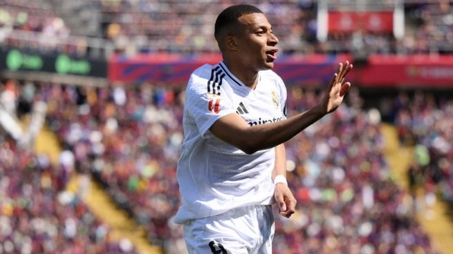Mbappé en el Clásico entre el Barcelona y el Real Madrid. (GETTY)