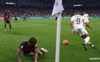 Maffeo, humillado por Kylian Mbappé. (Captura Movistar LaLiga)