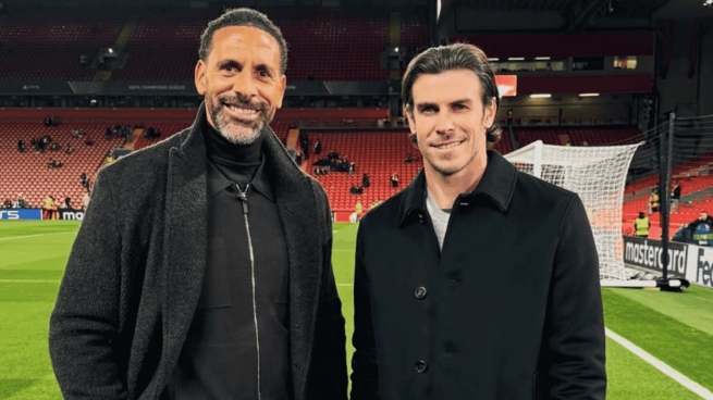 Gareth Bale junto a Rio Ferdinand. (@garethbale11)