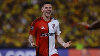Franco Mastantuono en un partido con River Plate. (GETTY)