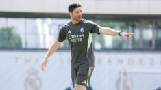 Xabi Alonso entrenando con el Real Madrid. (Realmadrid.com)
