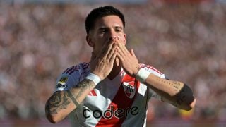 Mastantuono, nuevo jugador del Real Madrid, celebra un gol con River Plate. (Getty)