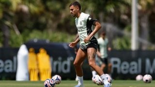 Ceballos durante un entrenamiento con el Real Madrid en Estados Unidos. (Real Madrid)