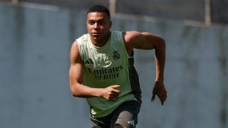 Kylian Mbappé, durante un entrenamiento con el Real Madrid. (realmadrid.com)