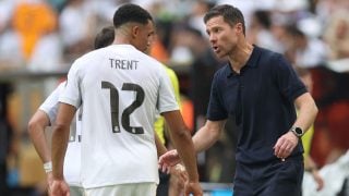 Xabi Alonso y Trent. (Getty)
