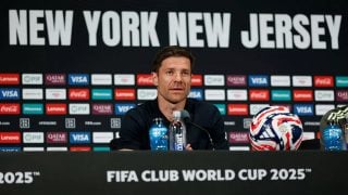 Xabi Alonso en rueda de prensa. (realmadrid.com)