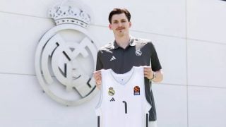 Krämer con la camiseta del Real Madrid. (Realmadrid.com)
