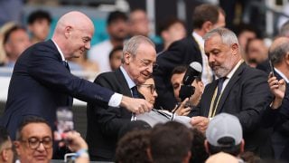 Florentino Pérez e Infantino, en un partido del Real Madrid en el Mundial de Clubes. (Getty Images)