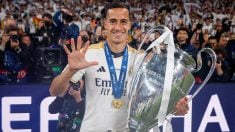 Lucas Vázquez tras ganar la Champions con el Madrid. (Realmadrid.com)