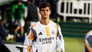 Chema Andrés, en el banquillo del Real Madrid durante un partido. (EP)