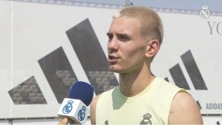 Mastantuono tras su primer entrenamiento. (Realmadrid.com)