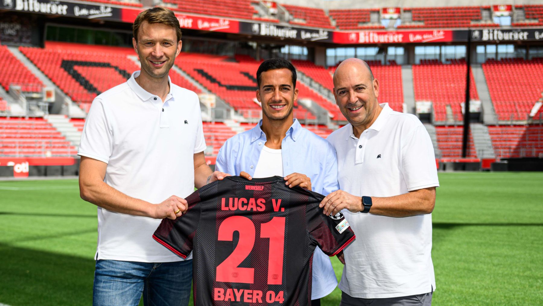 Oficial: el Bayer Leverkusen anuncia el fichaje de Lucas Vázquez