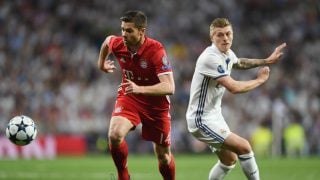 Xabi Alonso y Toni Kroos, durante un Real Madrid – Bayern de Múnich de Champions League. (Getty)