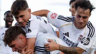 Los jugadores del Castilla celebran un gol. (Realmadrid.com)