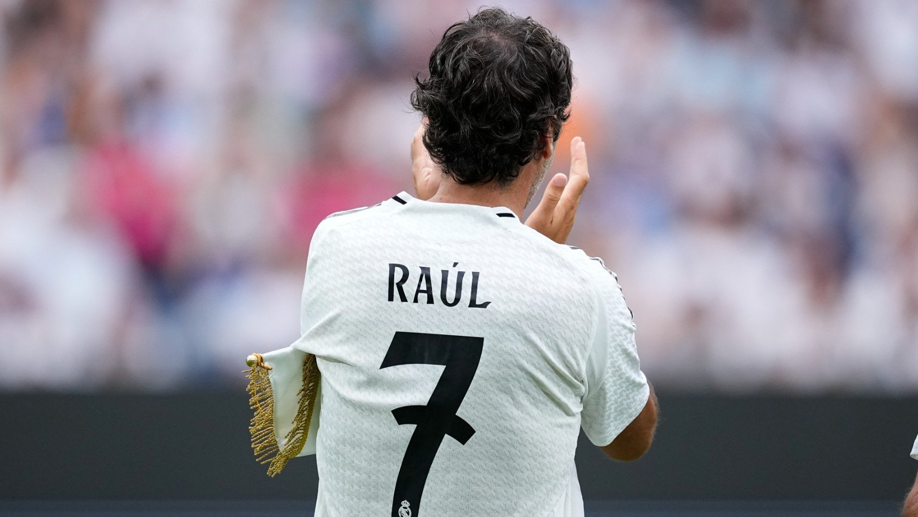 Raúl González, entre los candidatos para sustituir a Ten Hag en el Bayer Leverkusen