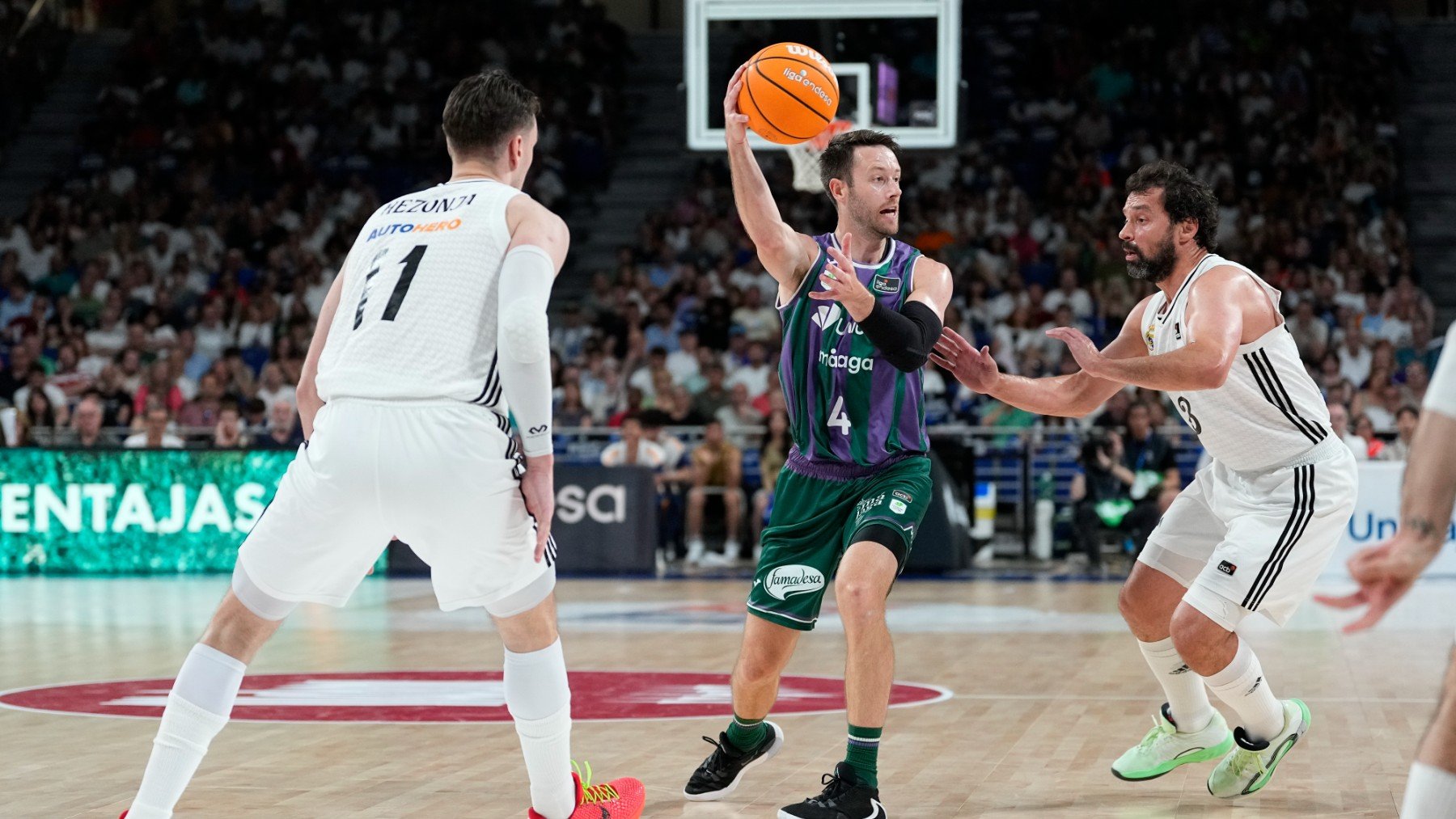 Real Madrid-Tenerife y Unicaja-Valencia Basket, emparejamientos de la Supercopa Endesa
