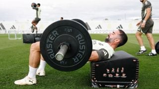 Carvajal entrena en Valdebebas. (Realmadrid.com)