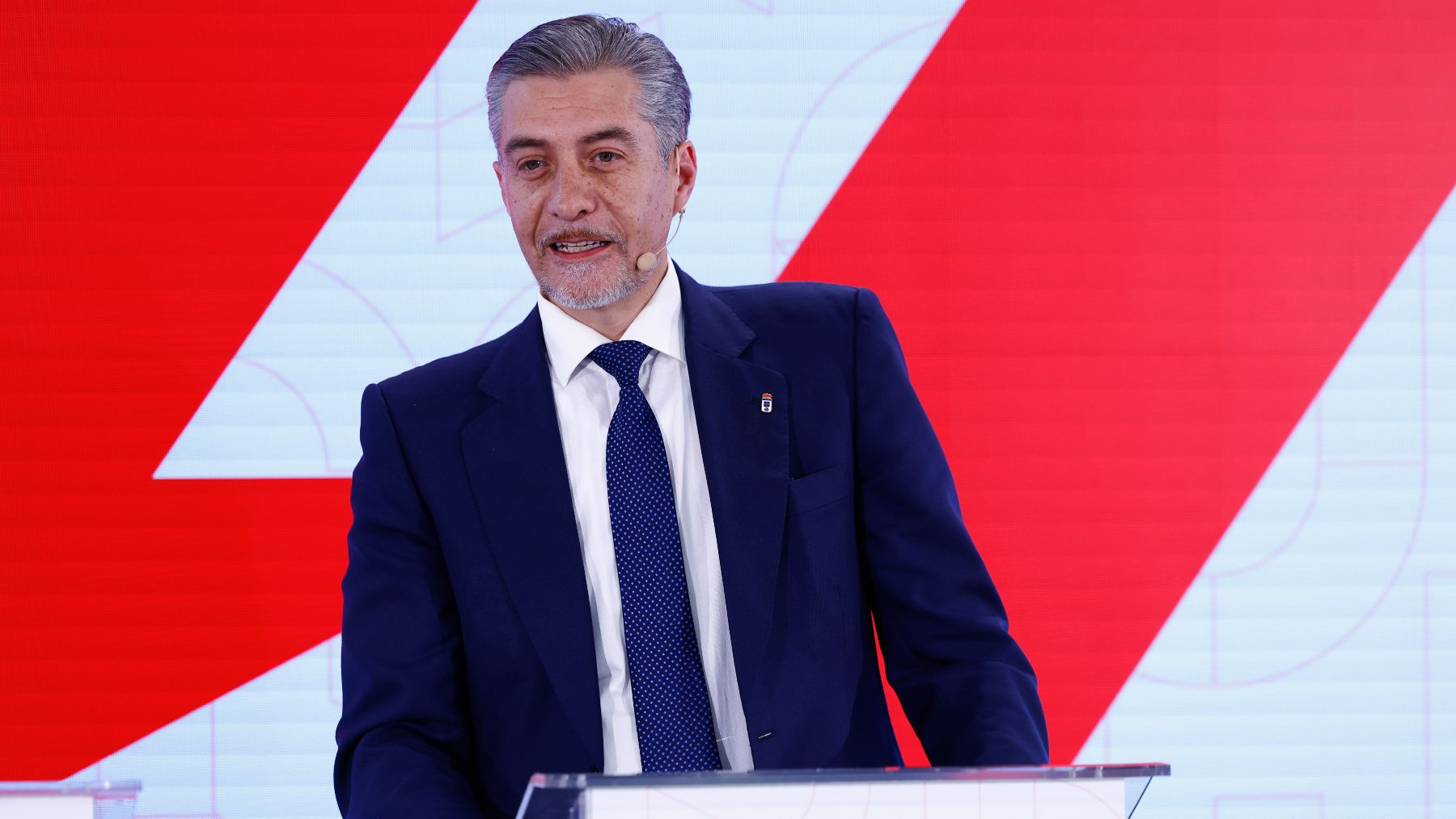 El Oviedo actuará «con toda la dureza» con el aficionado que insultó de forma racista a Mbappé