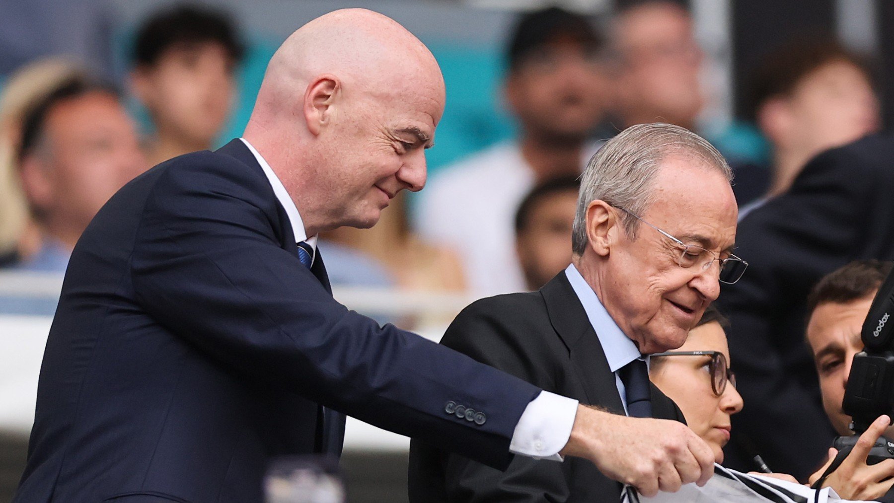 El Real Madrid perfila el informe que mandará a la FIFA sobre los árbitros españoles