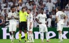 Dani Carvajal, expulsado tras su acción con Rulli. (Getty Images)