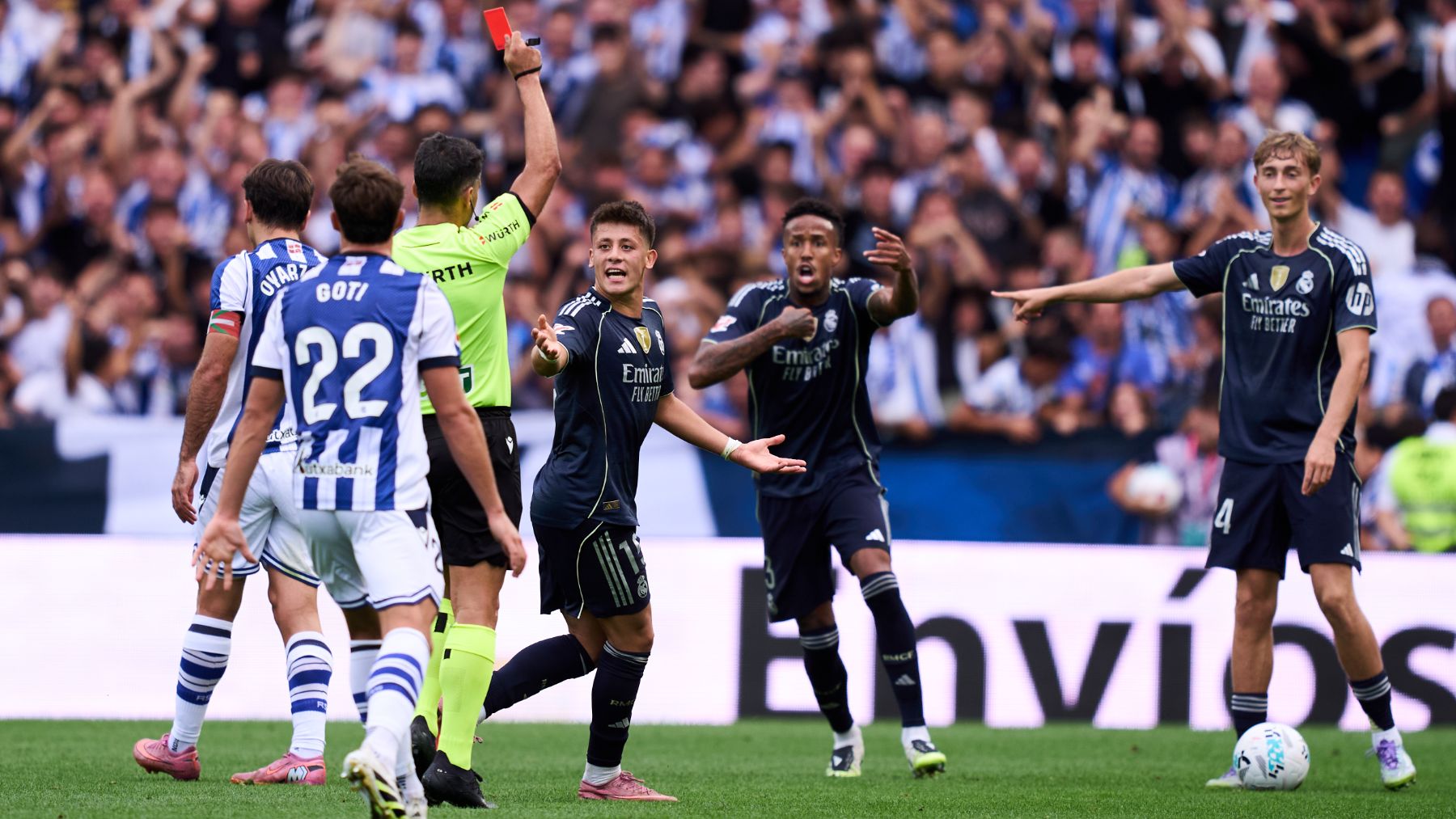 Apelación mantiene la sanción a Huijsen pese a que el CTA reconoció que se equivocó con su expulsión