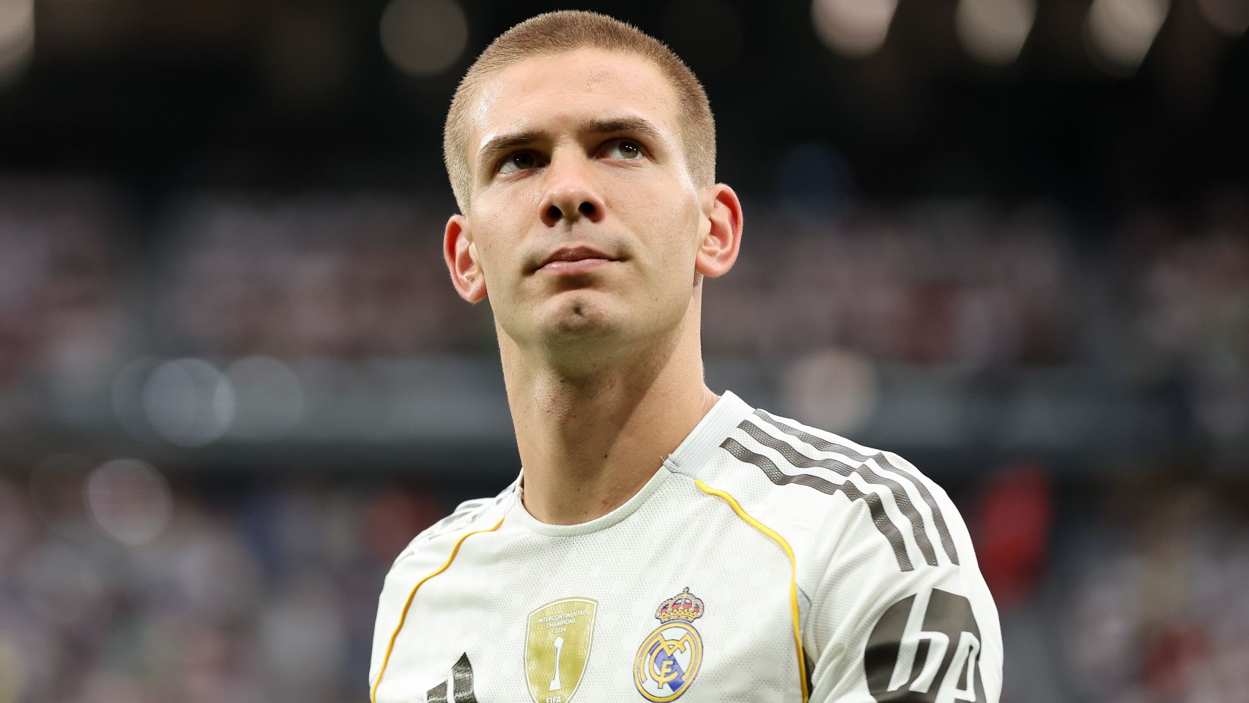 Mastantuono: «Mis compañeros han hecho fácil mi aterrizaje en el Real Madrid»