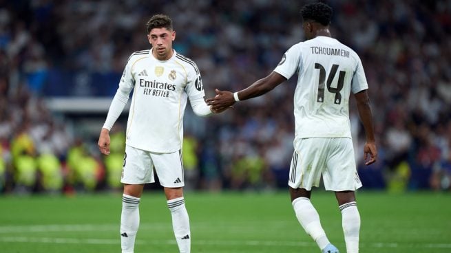Tchouaméni y Valverde, dos de los jugadores del Real Madrid que no viajarán en el parón.