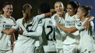 Las jugadoras del Real Madrid, ante el PSG. (UEFA)
