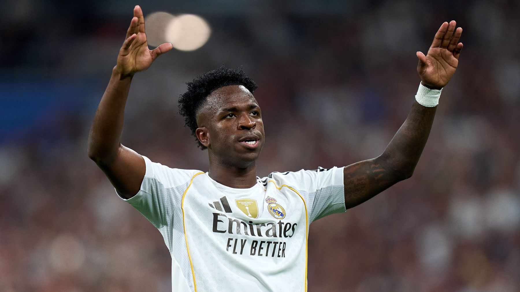 Blindaje total a Vinicius: «Con 18 años muchos os burlábais de él…»