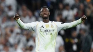 Eduardo Camavinga celebra la victoria en el Clásico. (Getty)