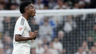 Vinicius, en el Clásico al ser cambiado. (Getty)