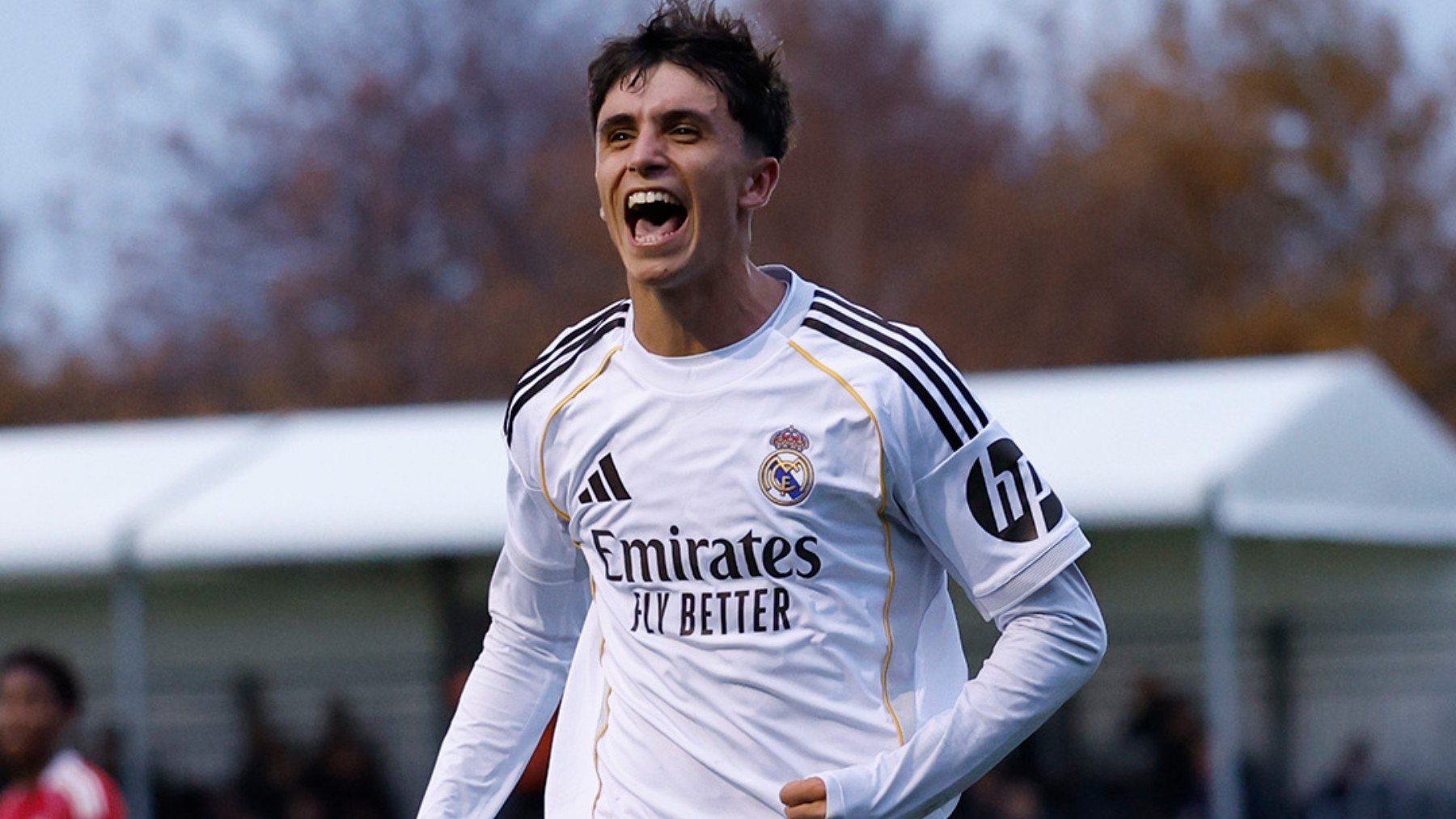 El Real Madrid arrasa al Liverpool y sigue líder en la Youth League