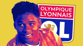 Endrick y el escudo del Olympique de Lyon.